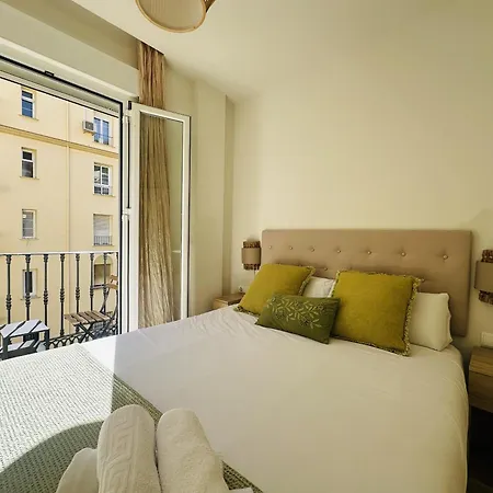 Urbe10 Pries Apartment *